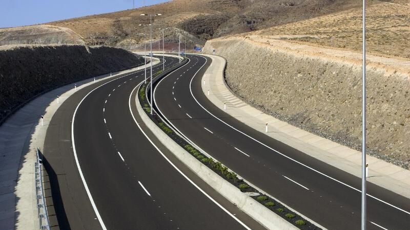 غدیر فری وے کی تعمیر ایران کے خلاف دشمن کے دباؤ کی شکست کا مظہر