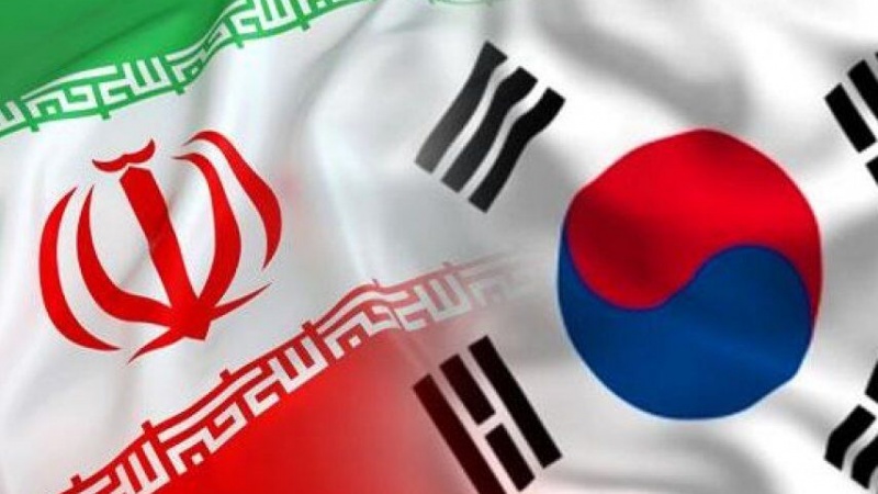韩国开始向伊朗返还冻结资金