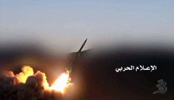 Peluru berpandu sasar pertemuan pegawai penceroboh Arab Saudi di Marib