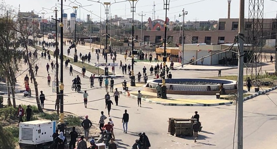 صحة "ذي قار" تعلن عن إصابة 41 من المتظاهرين والقوات الأمنية