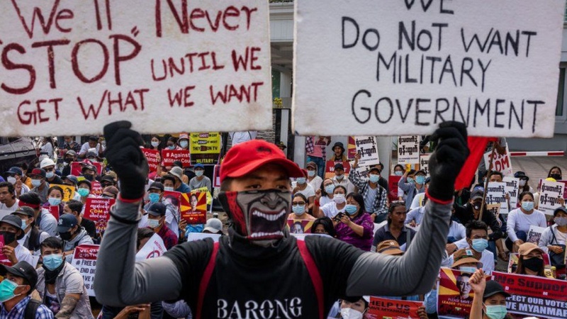Myanmar, proseguono proteste contro i militari