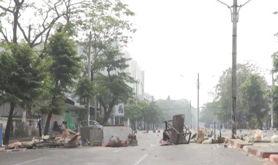 Demonstranten in Myanmar marschieren erneut nach blutigstem Tag der Putschunruhen