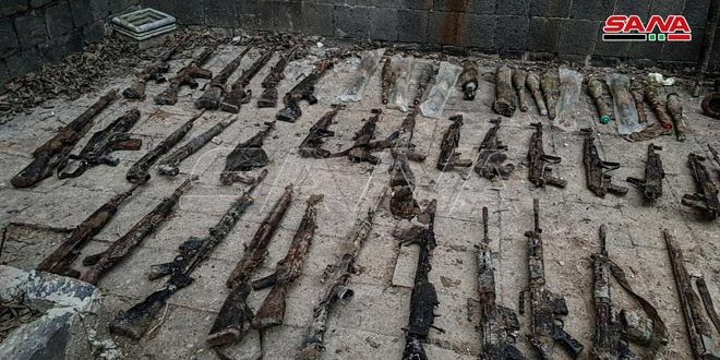 Large amounts of weapons left behind by terrorists found in Syria's Homs (+Photos)