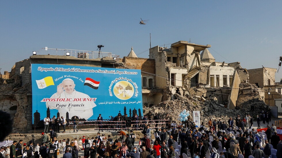 البابا فرنسيس من الموصل: السلام أقوى من الحرب