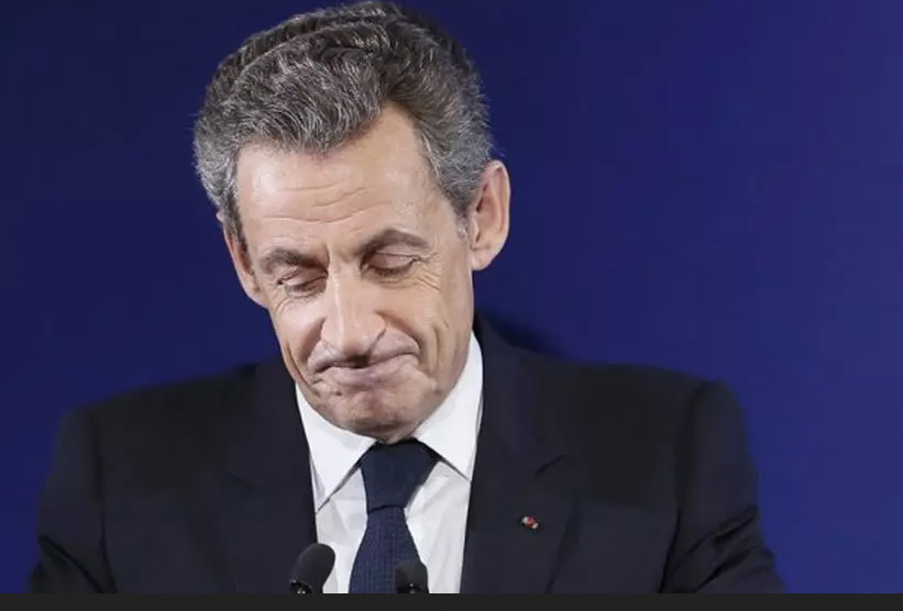 أحكام بالسجن على رئيس فرنسي أسبق ثلاث سنوات