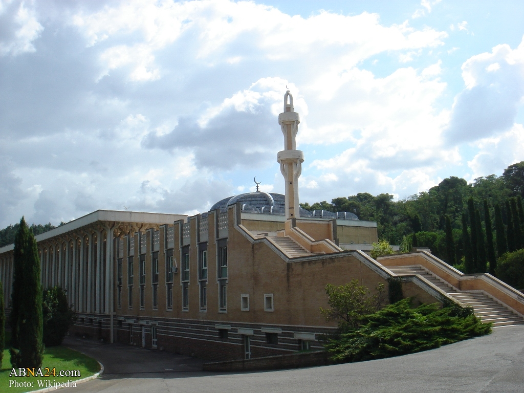 Prayer leaders in Italian cities announce ready to turn mosques to COVID-19 vaccination centers