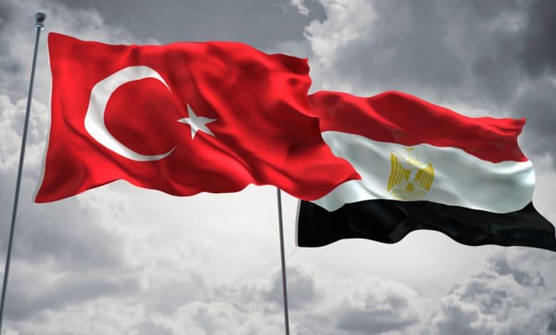 مسؤول أمني تلقى طلبا من الاستخبارات التركية لاجتماع بالقاهرة