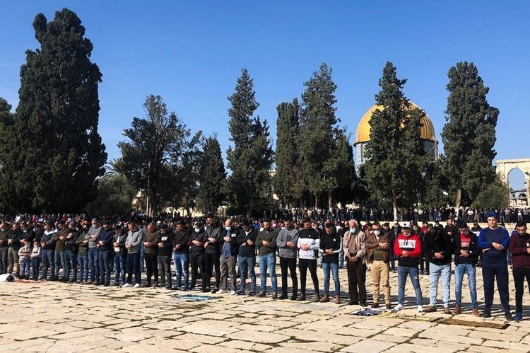 20 mille Palestiniens ont accompli la prière du vendredi à Al-Aqsa