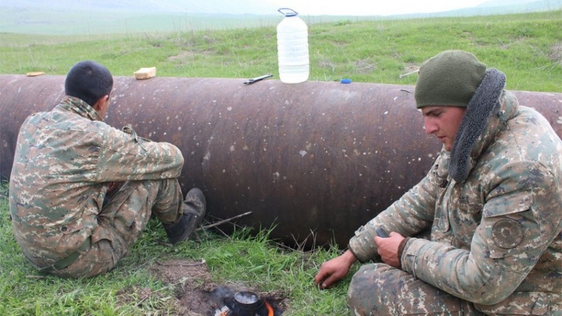 Ермәнистан һәрби бүдҹәни азалдыр: Мүһарибә онсуз да удузулуб