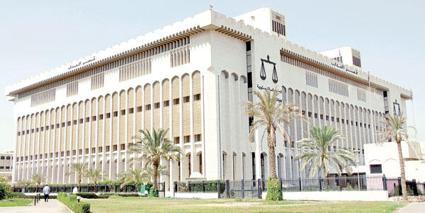  إبطال عضوية نائب في مجلس الأمة بالكويت
