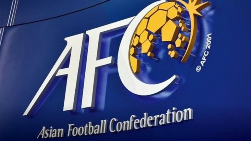 イランの人々が、ワールドカップのグループ予選開催地をバーレーンとしたAFCの決定に抗議イランの人々が、ワールドカップのグループ予選開催地をバーレーンとしたAFCの決定に抗議