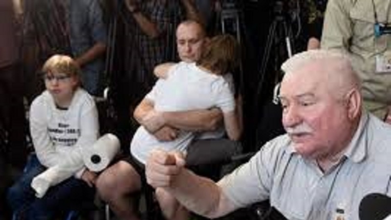 Polonia,Walesa in ospedale