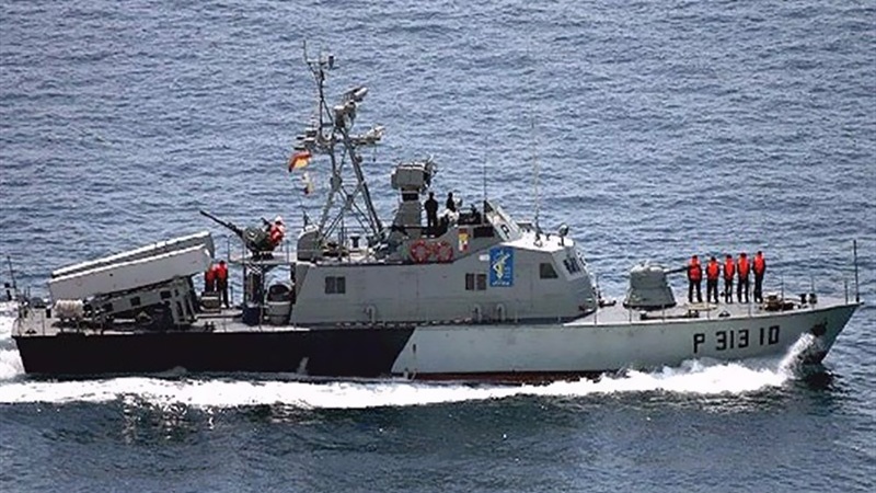 Le CGRI sort son destroyer "furtif"