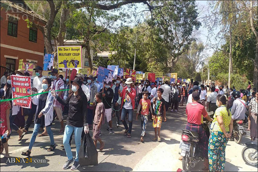 သာစည္၊ ဝမ္းတြင္း၊ မိတၳီလာ၊ မလႈိင္ ၄ ၿမိဳ႕နယ္ တြင္ စစ္ အာဏာရွင္ ျပဳတ္ က်ေရး ဆႏၵျပ