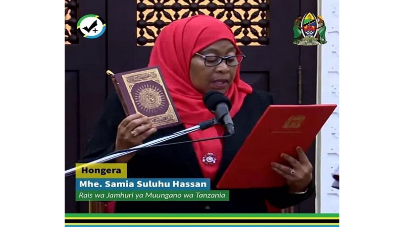 Samia Suluhu Hassan, sasa rasmi Rais wa 6 wa Jamhuri ya Muungano wa Tanzania