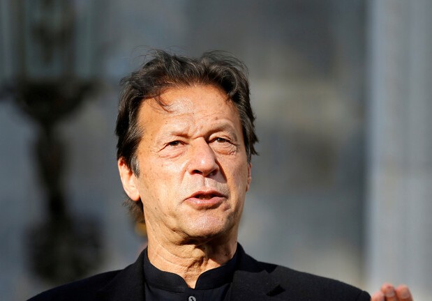 إصابة رئيس وزراء باكستان عمران خان بـ"فيروس كورونا"