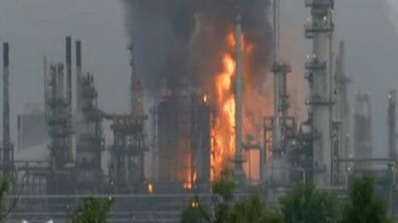 Penampakan Kilang Minyak Aramco Setelah Dibom