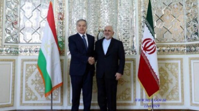 タジキスタン外相が、ノウルーズに際しイラン外相に祝辞