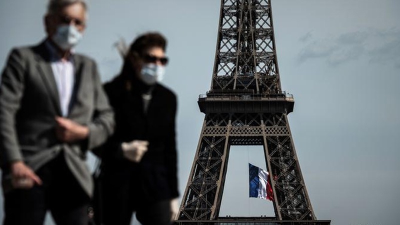 Francia, oggi l'epidemia è fuori controllo