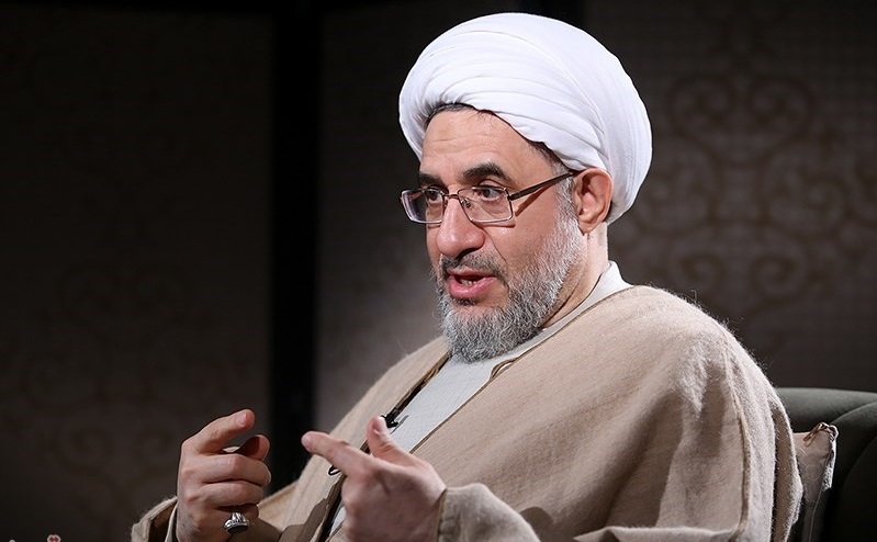 Ayatollah Araki: True unity achieved around axis of love of AhlulBayt (a.s.)/ Dependent rulers not interested in anyone