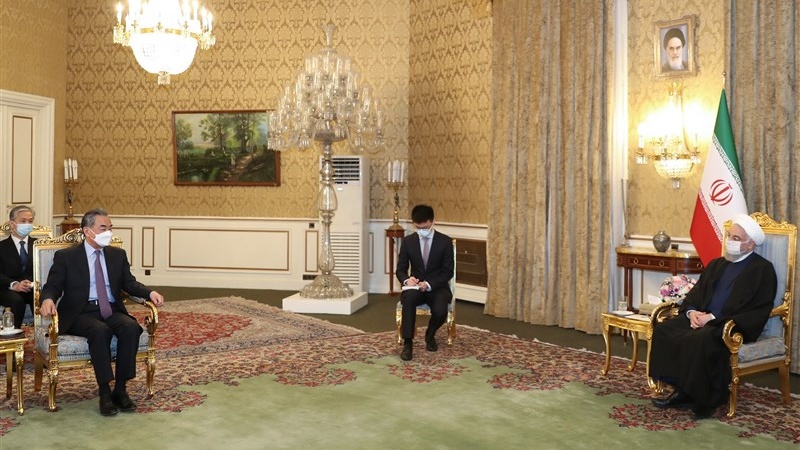 イラン大統領が、中国外務大臣と会談
