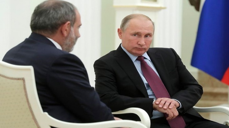Путин вә Пашинјан арасында телефон данышығы олуб