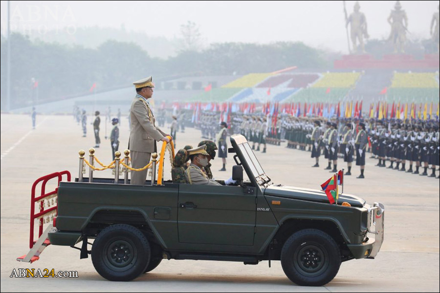  စစ္သား ေတြဟာ ဆႏၵ ျပသူ ေတြကို ရာဇဝတ္ ေကာင္ေတြ လို႔ ျမင္ ေနၾက တယ္ 