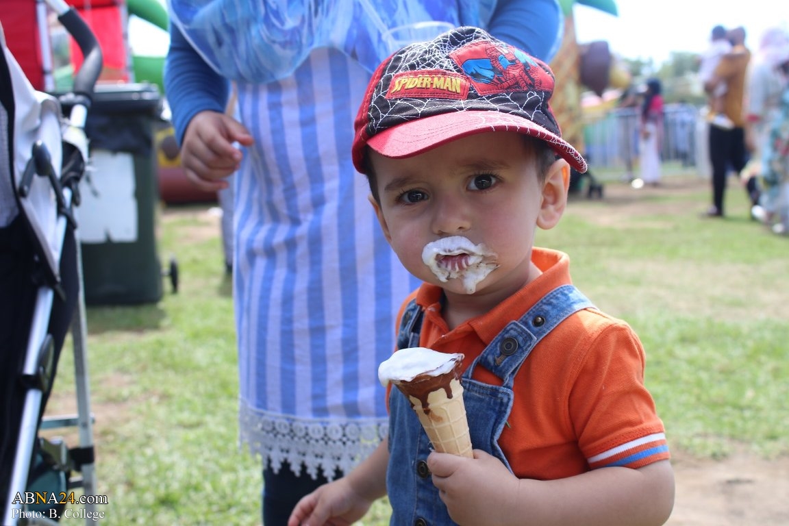 Photos (2): Imam Mahdi (a.j.) Birth Anniversary Celebrated at Bellfield College in Sydney, Australia 