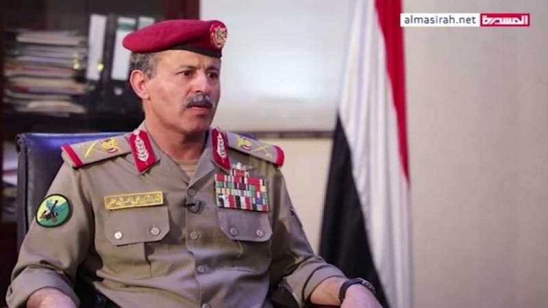 وزير الدفاع: استمرار قوى العدوان في غيها يلزمنا الاستمرار بتأديبها 