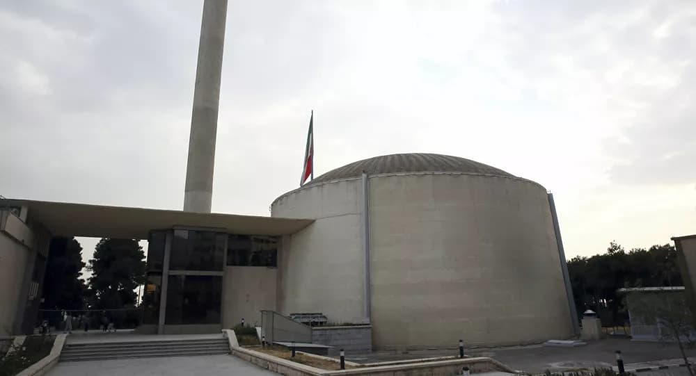 Irã anuncia início de testes da centrífuga de última geração IR-9 para enriquecer urânio