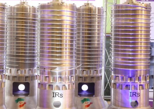 L'Iran avvia nuove centrifughe per arricchire l'uranio