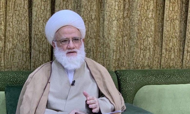 آية الله اليعقوبي يجيب على تساؤل بشأن الإدمان على مواقع التواصل الاجتماعي