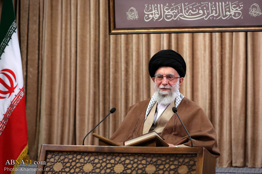 قرآن انسان کی زندگی کے تمام شعبوں میں اس کی ہدایت کرتا ہے: رہبر انقلاب اسلامی