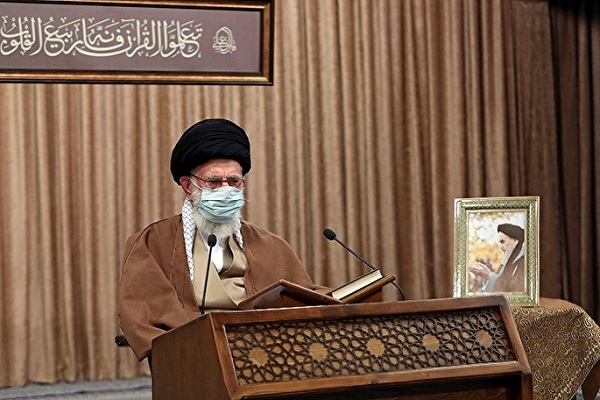 La cérémonie de récitation du Coran en présence du Leader de la Révolution islamique
