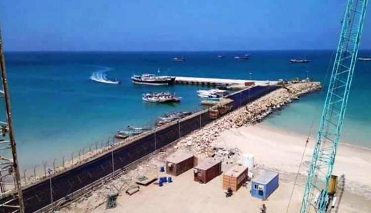 UAE occupation forces make new military constructions on Yemen's Socotra Island