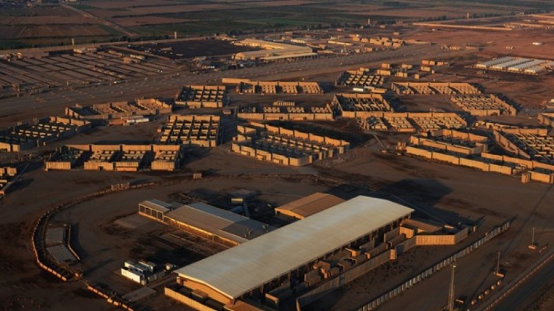 Irak'taki bir ABD askeri üssüne yapılan saldırıda iki kişi yaralandı