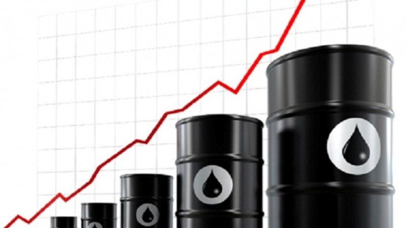 “Блоомберҝ”: Нефтин гијмәти 74 доллара гәдәр арта биләр