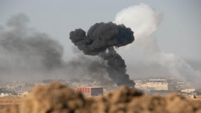 Russische Luftangriffe auf terroristische Stellungen in Syrien - 200 Terroristen getötet