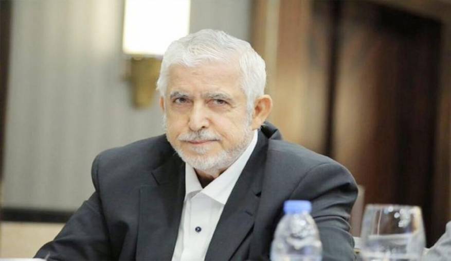 "أخضع زوجته للتحقيق".. الأمن السعودي اقتحم منزل المعتقل الفلسطيني محمد الخضري 