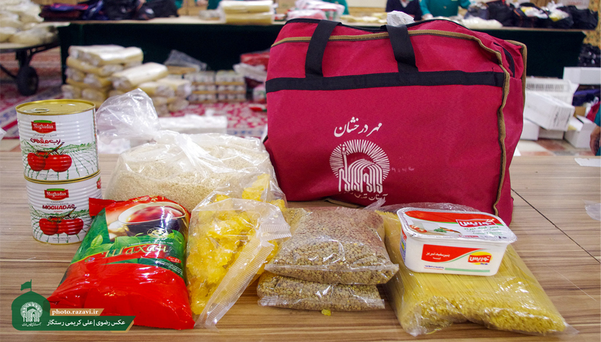 Imam Reza (AS) servants distribute thousands of food packages across country in Holy Ramadan