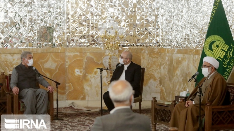 Her yıl 500 bin Pakistanlı İmam Rıza'nın (S) türbesini ziyaret ediyor