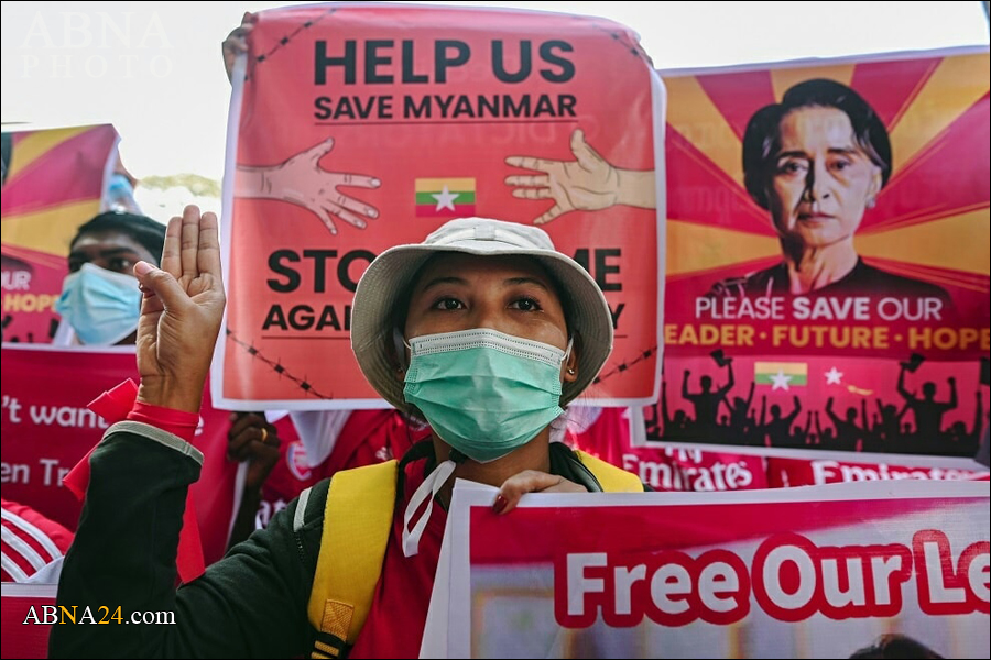 ျမန္မာ့ အက်ပ္ အတည္း ေျဖရွင္း မလား သို႔မဟုတ္ အာဆီယံ ရဲ႕ပထမဆုံး က်ရႈံး ႏိုင္ငံ အျဖစ္ခံ မလားလို႔  ေဒသ တြင္း ေခါင္းေဆာင္ေတြ ကို မေလး အႀကံေပး အဖြဲ႕ သတိေပး