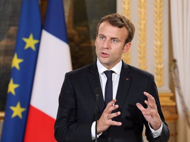 French idiot President Emmanuel Macron repeats Islamophobic sentiments