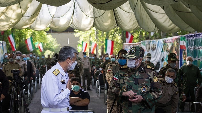 Iranische Armee enthüllt heimisches Turbostrahltriebwerk und ein neues Radar
