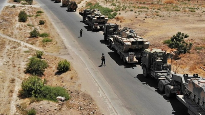 Bağdat'ın batısındaki ABD askeri konvoyu yolu üzerinde patlama