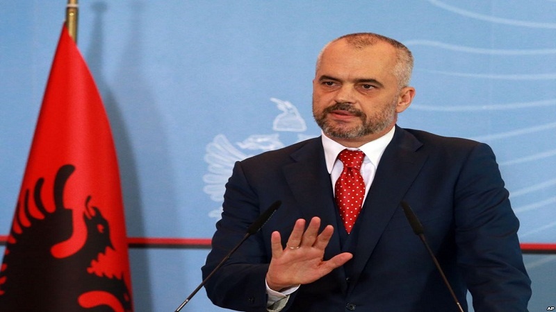 Albania: exit poll, testa a testa fra Rama e l'opposizione