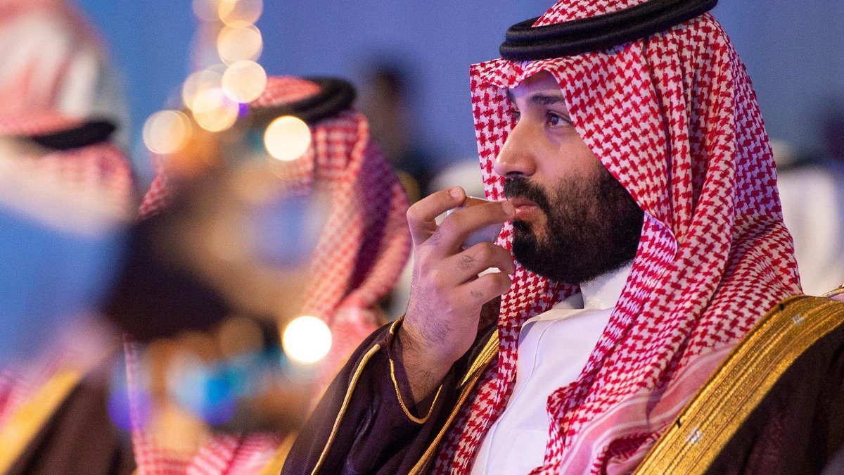 Saudi Crown Prince adopts unprecedented, soft tone toward Yemen Houthis