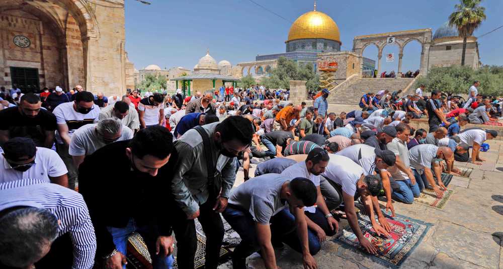 Palestinian staged mass demonstration after Friday prayers in al-Aqsa Mosque urged Hamas to hit Israel