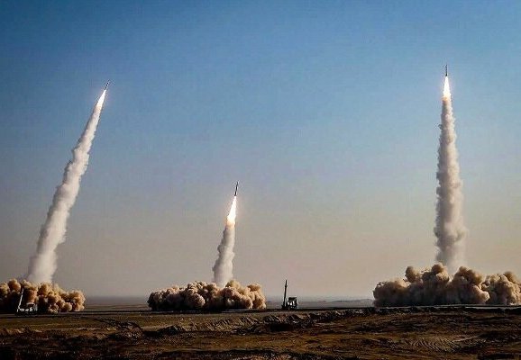 قوة ترسانتي الصواريخ والمسيرات الايرانية غيّرت معادلات القوى في المنطقة