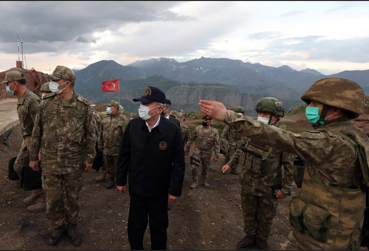 أكار يعلن تحييد 44 من العمال الكردستاني ويعد بالقضاء على الإرهاب